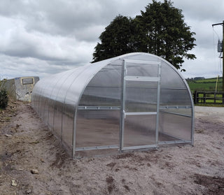 STRONG PREMIUM, 18M² (3M X 6M; 9.8FT X 19.6FT)