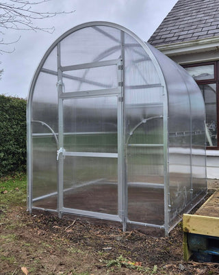 Sigma Lux 2m (width: 2 m, height: 2.4 m)