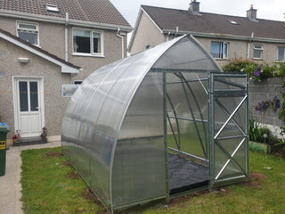 GREENHOUSE ARROW, 15.6 M² (2.6M X 6M; 8.5FT X 19.6FT)