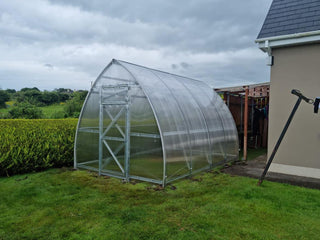GREENHOUSE ARROW, 15.6 M² (2.6M X 6M; 8.5FT X 19.6FT)