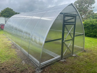 GREENHOUSE ARROW-3, 24 M² (3M X 8M; 9.8FT X 26FT)