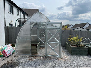 GREENHOUSE ARROW, 26 M² (2.6M X 10M; 8.5FT X 33FT)