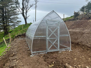 GREENHOUSE ARROW, 26 M² (2.6M X 10M; 8.5FT X 33FT)