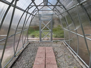 GREENHOUSE ARROW, 26 M² (2.6M X 10M; 8.5FT X 33FT)